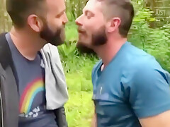 Real Men Outdoor Bareback Fuck