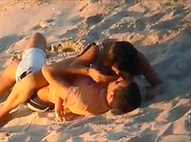 Real Video Couple Caught Fucking On An Empty Beach