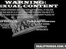 RealityKings – Tranny Surprise – Helen Sandohan Vini – Da Sarah Vandella Kl091616