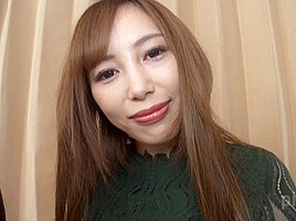 Rino Sakuragi Asuka Uchiyama A Threesome : Sharing My Husband With My Step mom