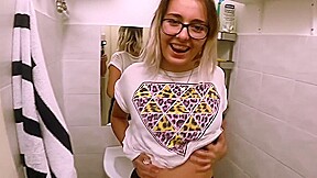 Risky Public Sex In The Restaurant Chri Cums On My Tits And I Squirt On The Floor