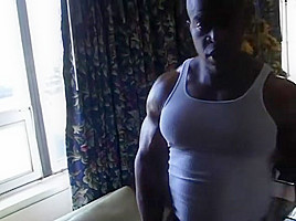Rodney muscle cam