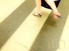 Russian Upskirt 3106-5