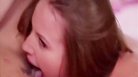 Scarlett Sage - Stepdaughter Spreads Her Stepmom Syren De