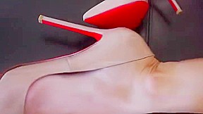 Seductive breasty experienced lady Kianna Dior giving a hot handjob