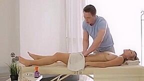 Seductress Likes To Get Licked And Gives Her Man A Blowjob