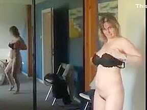 Sexy Housewife With Big Tits Pleasuring Himself