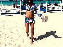 Sexy Monika Fox Walks Along Beach Of Varadero - Monikafox