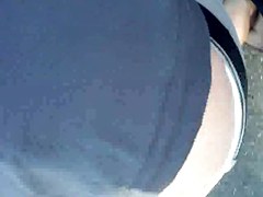 Sexy candid camera video of the pretty butt cheeks