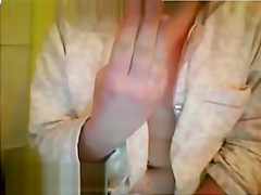 She is spreading her meaty pussy wide on Omegle