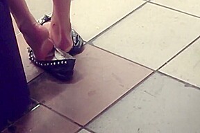 Shoeplay In Flats