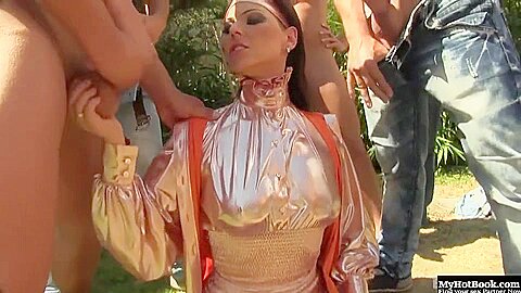 Simony Diamond Hot Big Gangbang Outdoor
