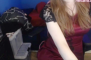 Slim Glassesed Tgirl In Sexy Stockings Wanks Fast Until She Shoots Big Amazing Cum
