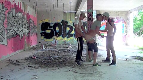 Slut used by 2 tops scally boy in exhib outdoor place - CrunchBoy