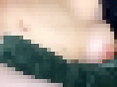 Smartphone personal shooting private video of a cameraman who dabbled with a model, 108