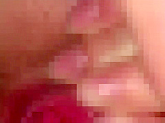Smartphone personal shooting private video of a cameraman who dabbled with a model, 108