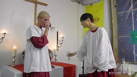 Sneaky Wine Hard Young Cock - Nail Brooks Lewis Romeo - TXXXMStudios