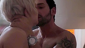 Sofia Prada, Saskia Condal nue dans Cabaret Desire (2011)