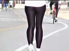 Sports woman running and waving candid ass on my cam 01zb