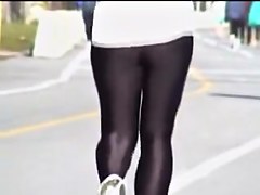 Sports woman running and waving candid ass on my cam 01zb