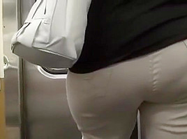 Spying Mature Ass - Candid Bubble Butt - Fat Plumper Booty