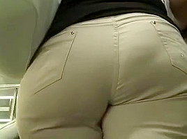 Spying Mature Ass - Candid Bubble Butt - Fat Plumper Booty