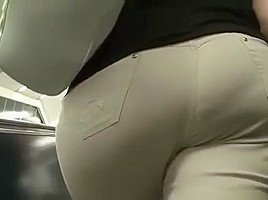 Spying Mature Ass - Candid Bubble Butt - Fat Plumper Booty