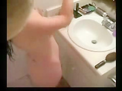 Spying my cousin in bath room