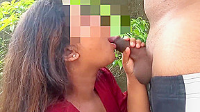 Sri Lankan College Girl Outdoor Blowjob And Cum Swallow