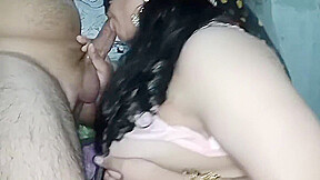 Stepson Ne Apne Stepmother Ki Fuddi Ki Agh Ko Acha Se Thanda Kiya