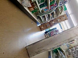 Store upskirt with slowmo