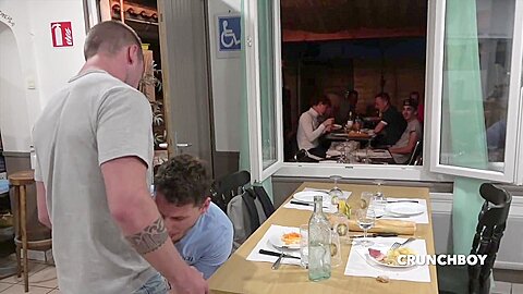 Straight Fucked By Straight In Restaurant - LatinoFucker