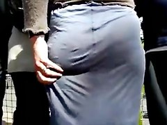 Street filmed a sexy bitch with nice butt