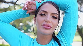 Stretching Her Deep - MYLF
