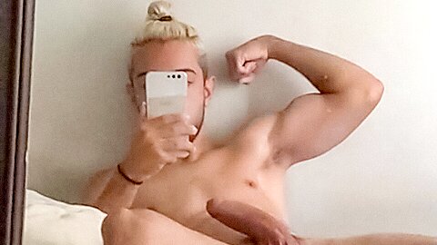 Stroking Thick Uncut Twink Cock – Henry Lynes