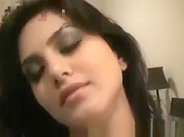 Sunny Leone POV blowjob,gets fucked and cumshot