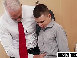 Taken Hard And Raw By A Fucking Huge Man With Short Boy