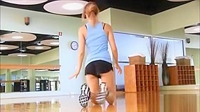 The Beauty Loves Stuffing Her Anal Hole By Large Glass Dildo
