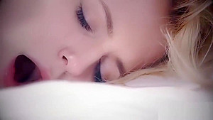 The most cutest blonde babe satisfied herself with fingers