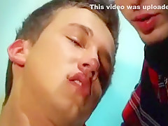 Threesome twinks