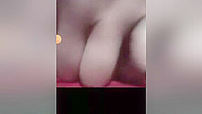 Today Exclusive- Bangla Randi Showinng Her Boobs And Pussy On Video Call