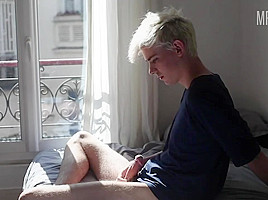 Top Five: Celebrity Twinks Who Showed Penis - Mr Man