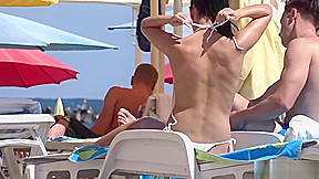 Topless Amateurs Beach - Candid Bikini Close Up