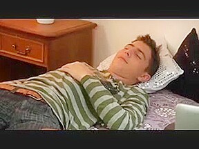 Twink gay man has passionate anal fuck with his bf