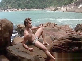 Two Gay Dudes Beach fucking and sucking