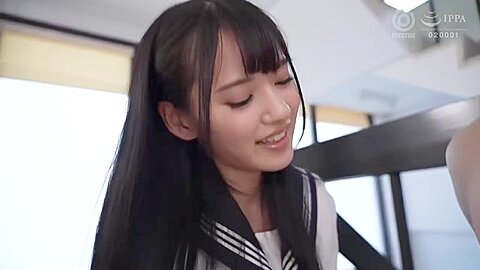 Umi Yatsugake Seduces Her Teacher