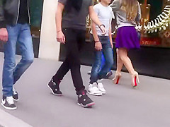 Upskirt look under milf's purple skirt