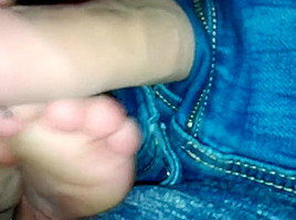 Using her sleepy milf toes again