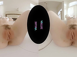 VRALLURE How Well Do You Know Kay Carter?