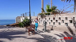 Veronica Leal In Athletic Blonde Gets Dpd By Two Strang